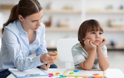 Hogyan ismerhetők fel az Asperger szindróma tünetei?